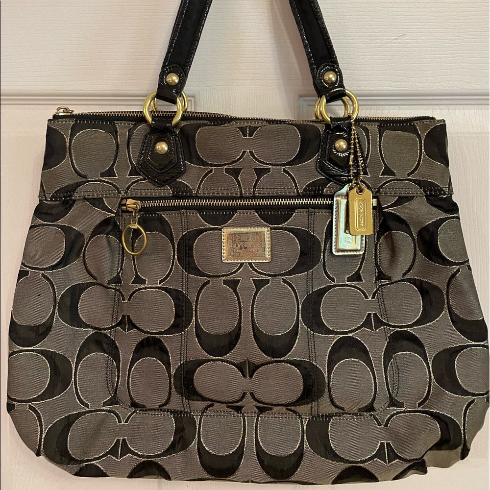 EUC Authentic Coach